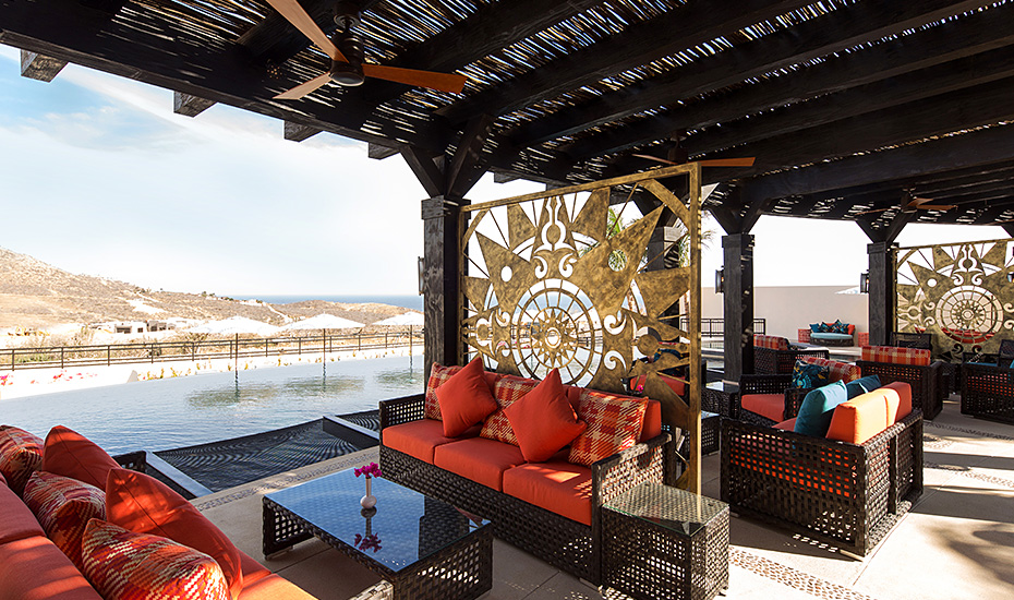 4 Club House